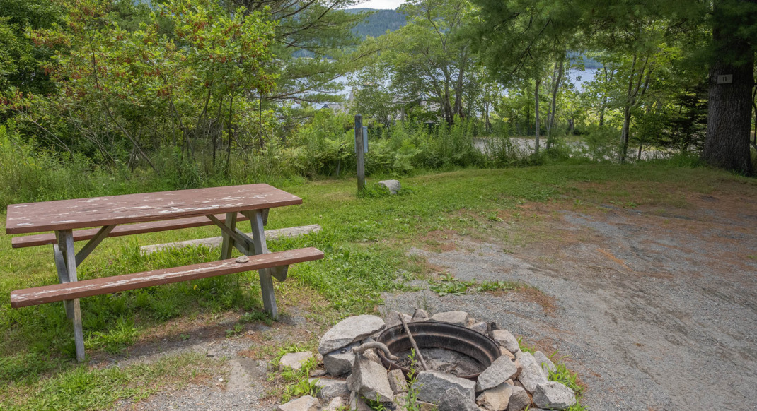 acadia 30 amp back in campsite